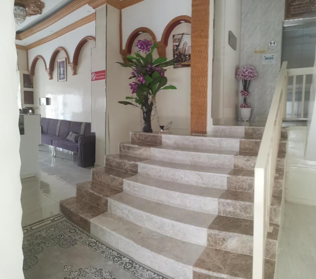 Al Aman Hotel Apartment Эль-Бурайми Экстерьер фото