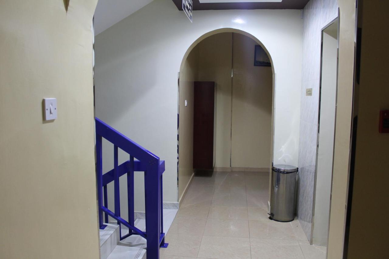 Al Aman Hotel Apartment Эль-Бурайми Экстерьер фото