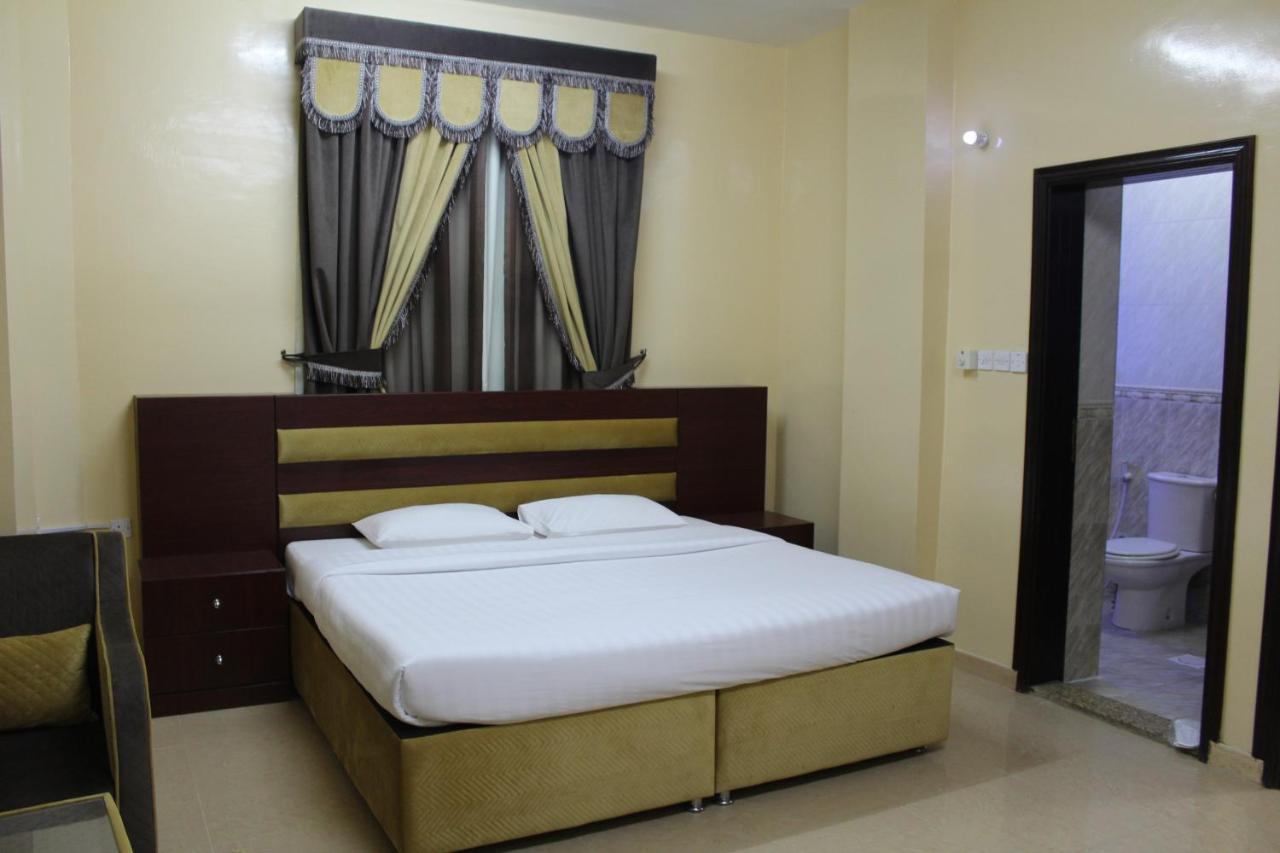 Al Aman Hotel Apartment Эль-Бурайми Экстерьер фото