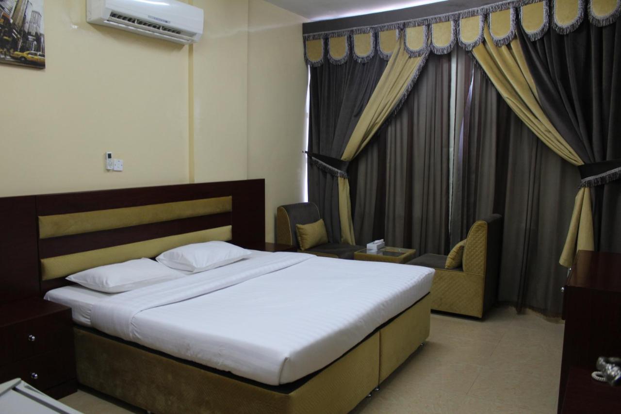 Al Aman Hotel Apartment Эль-Бурайми Экстерьер фото